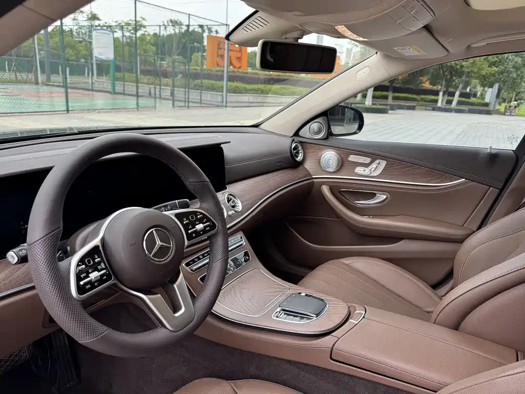 Mercedes-Benz E-Class 2020