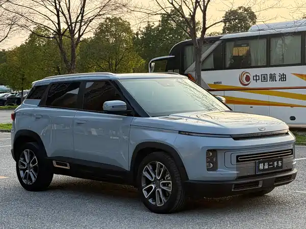 Geely ICON 2020