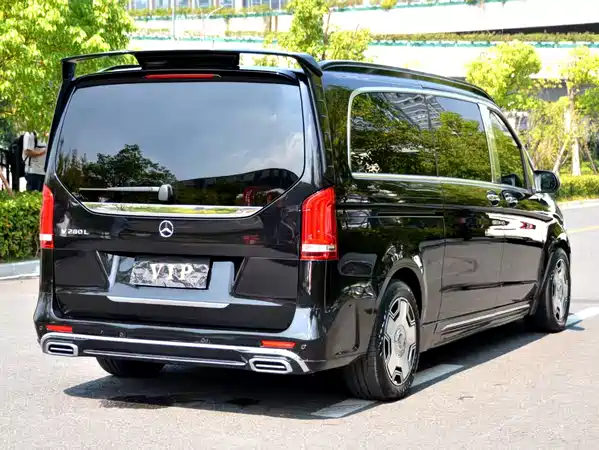 Mercedes-Benz V-Class 2023