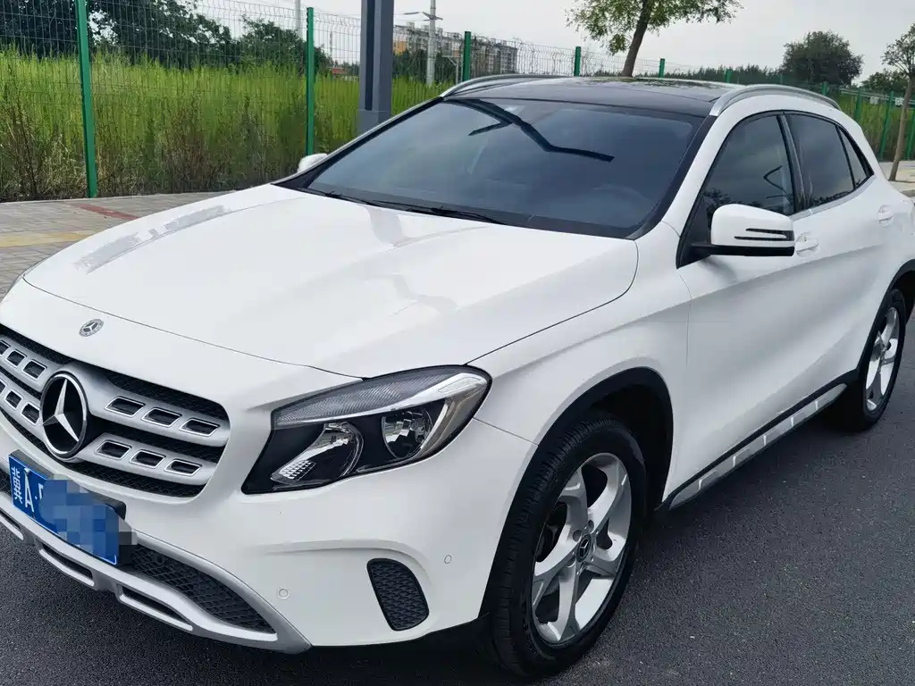 Mercedes-Benz GLA 2018