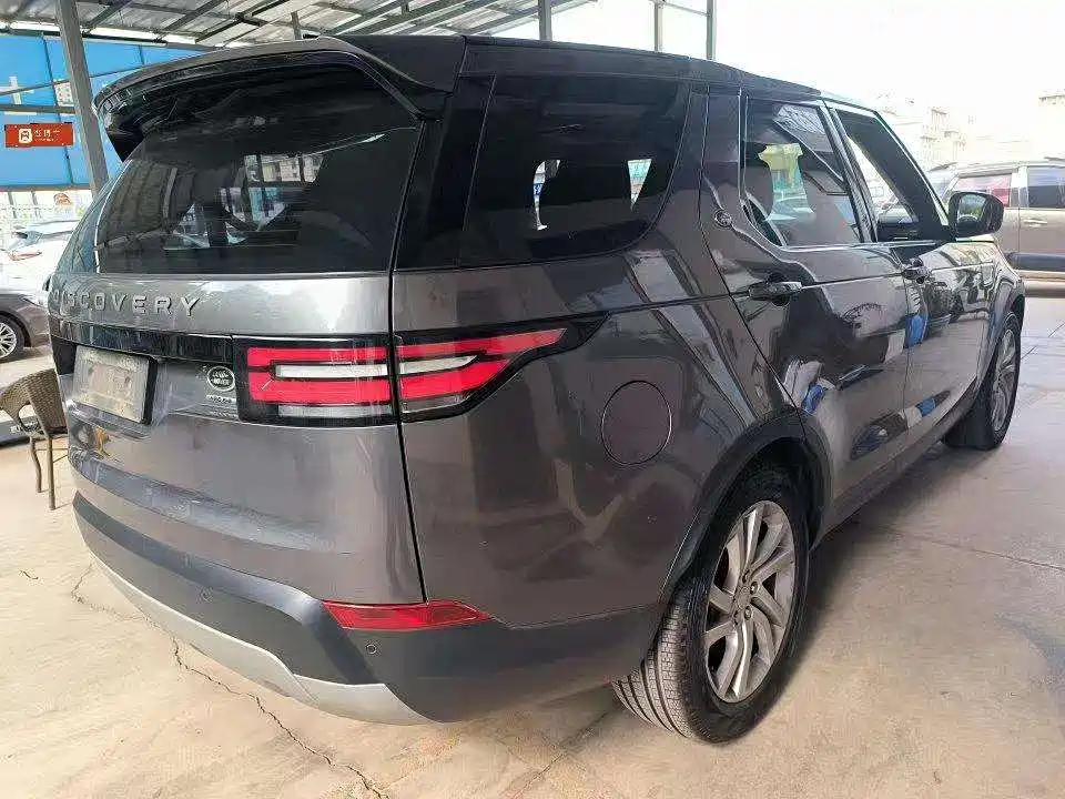 Land Rover Discovery 2018 — фото 2