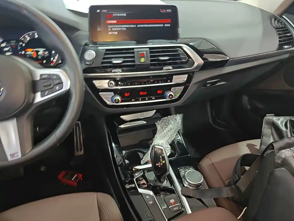 BMW X3 2019 — фото 13