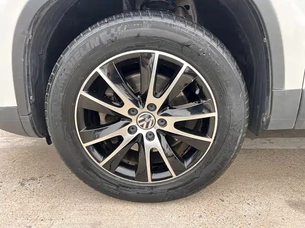 Volkswagen Tiguan 2016
