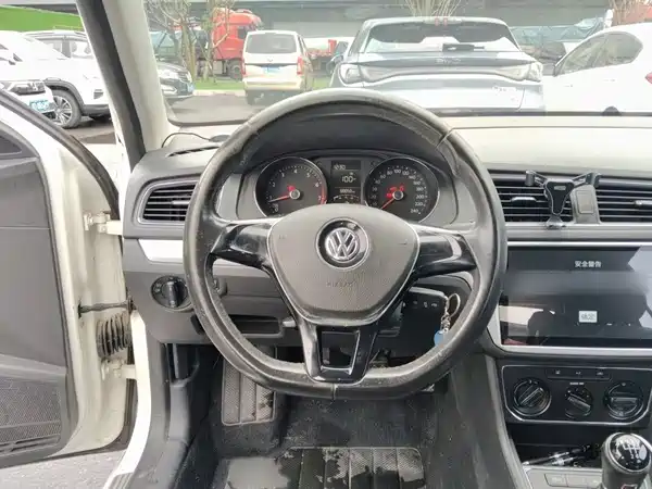 Volkswagen Gran Lavida 2016