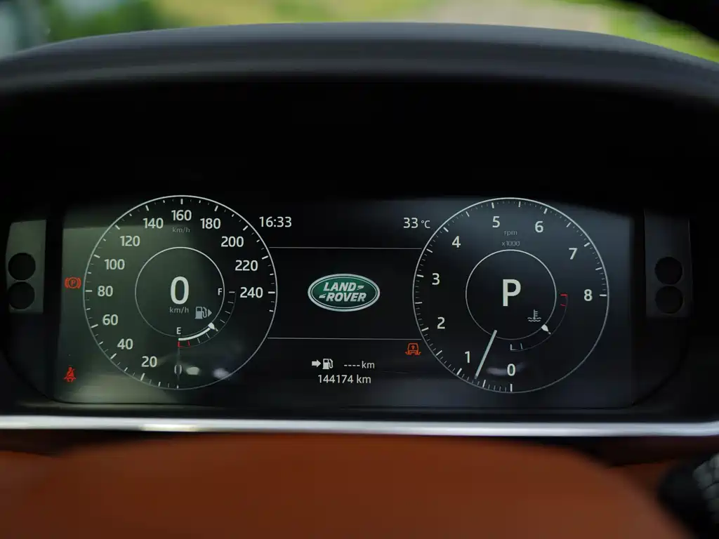 Land Rover Range Rover 2017 — фото 28