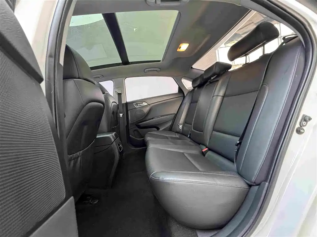 Hyundai Mistra 2017 — фото 19