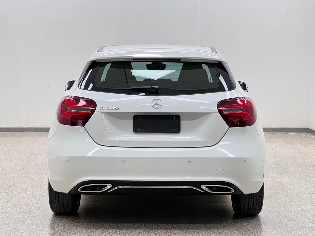 Mercedes-Benz A-Class 2017 — фото 26