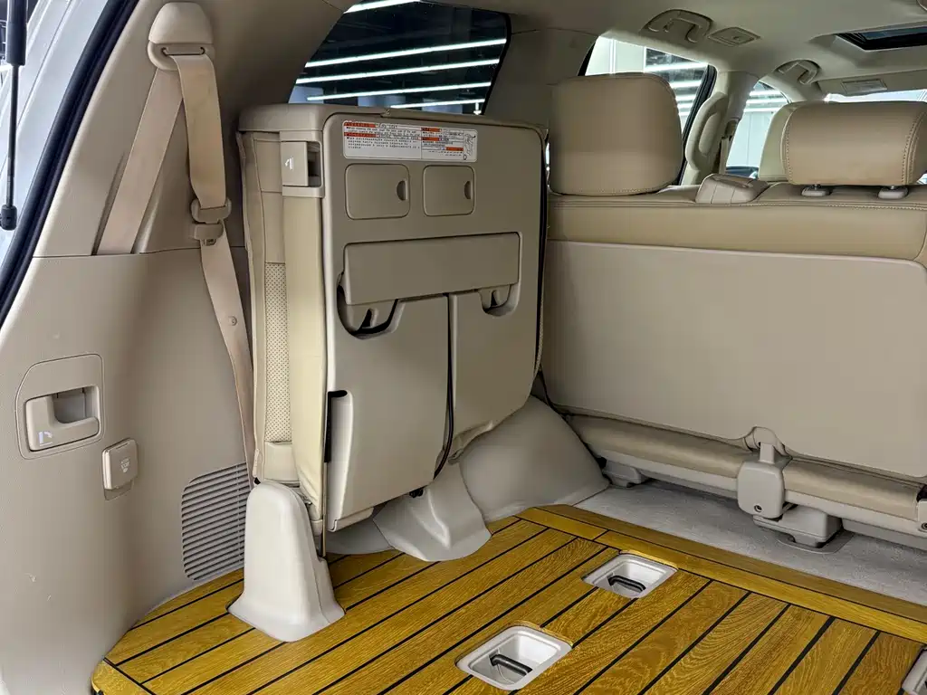 Toyota Land Cruiser 2019 — фото 13