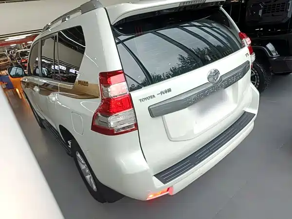Toyota Prado 2017