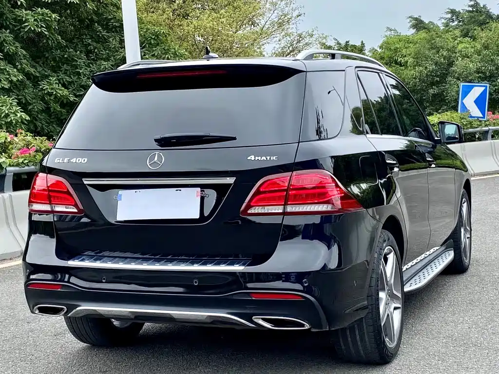 Mercedes-Benz GLE 2016 — фото 9