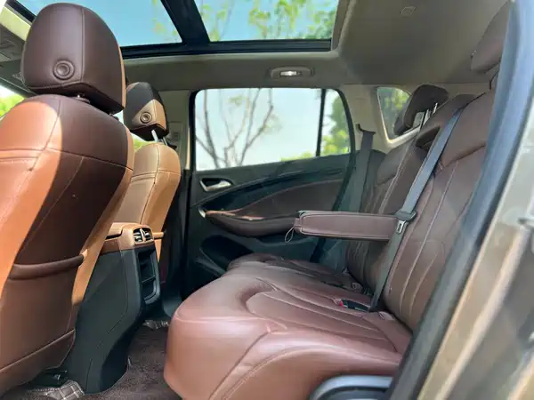 Buick Envision Plus 2018