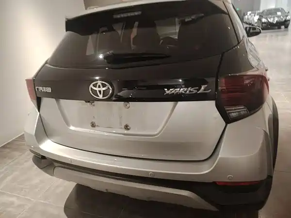 Toyota Yaris L 2020