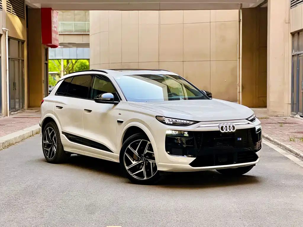 Audi Q6L e-tron 2025 — фото 3