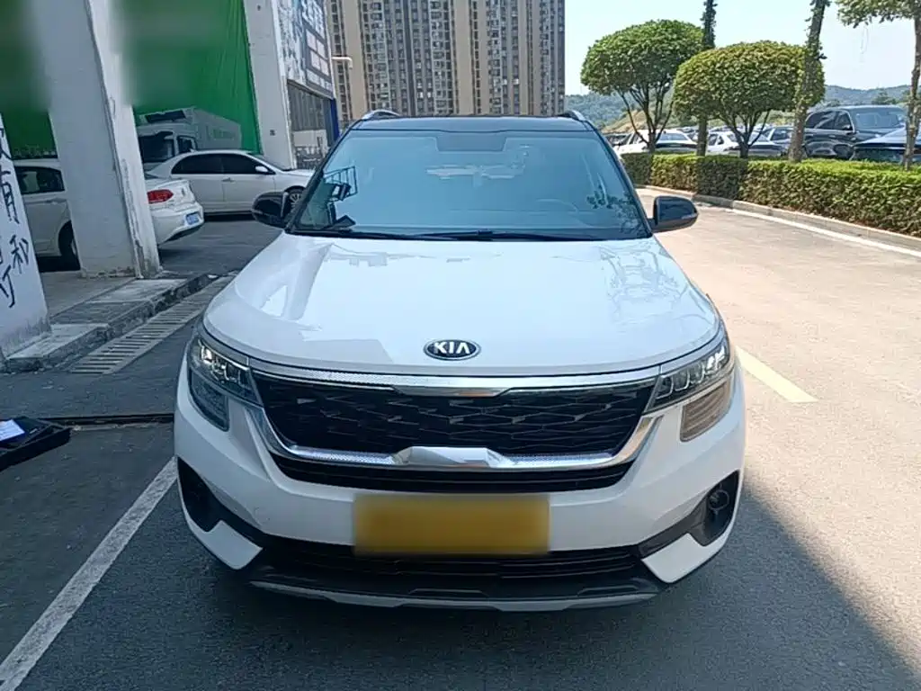Kia KX3 2020 — фото 3