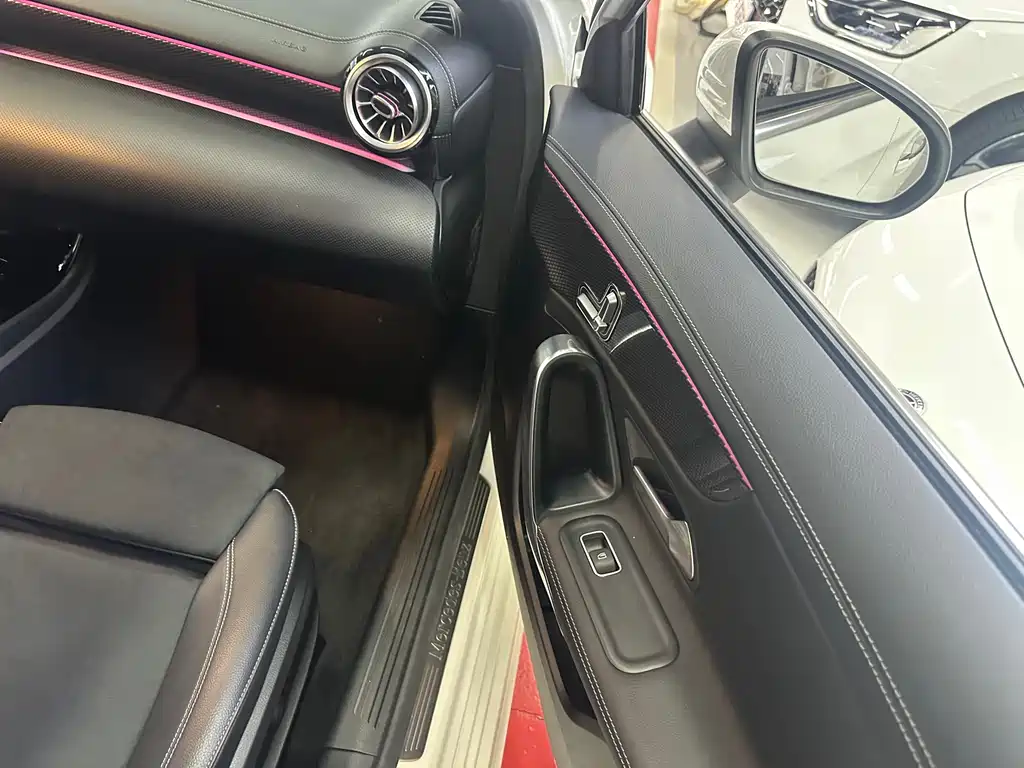 Mercedes-Benz A-Class 2020 — фото 16