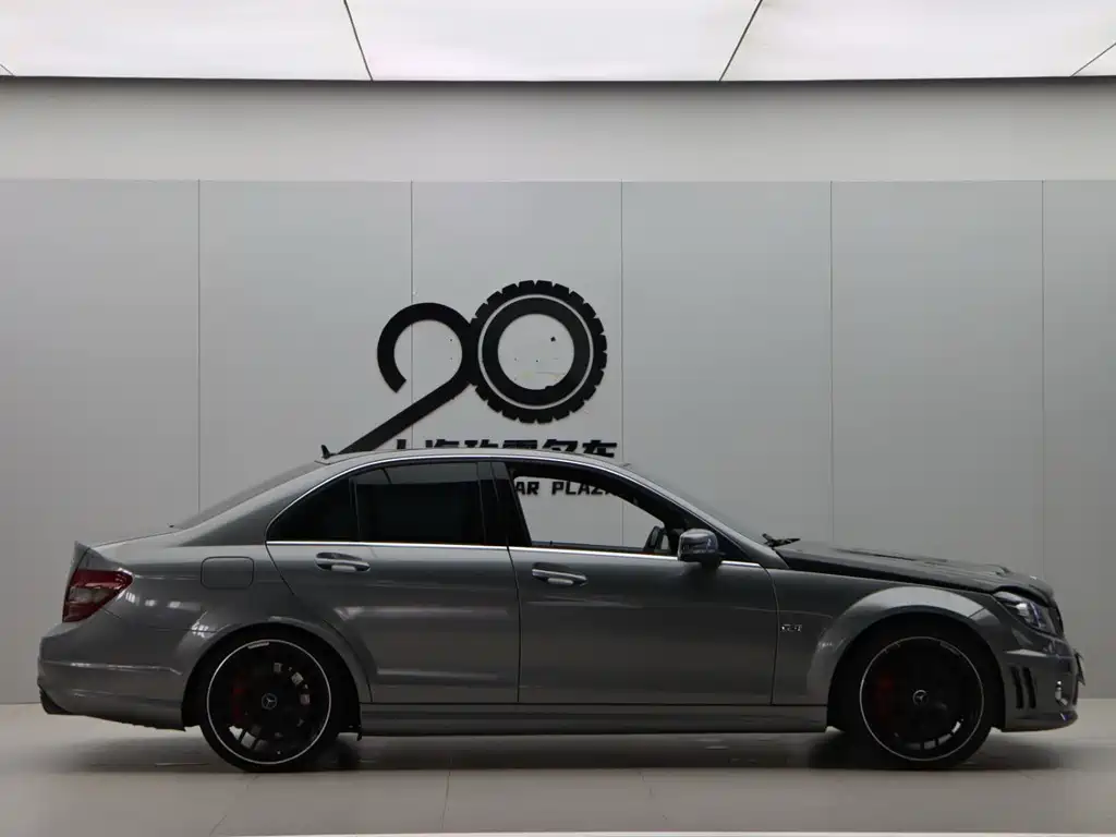 Mercedes-Benz C-Class AMG 2012 — фото 8