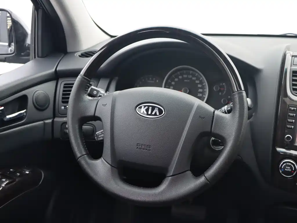 Kia Sportage 2012 — фото 16