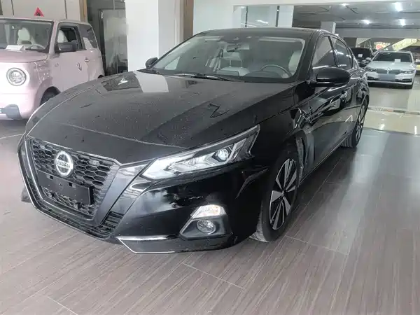 Nissan Teana 2021