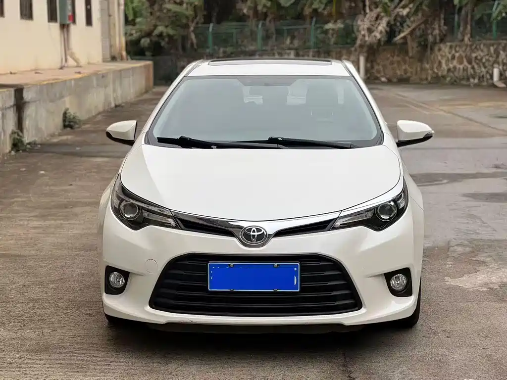 Toyota Levin 2015 — фото 2