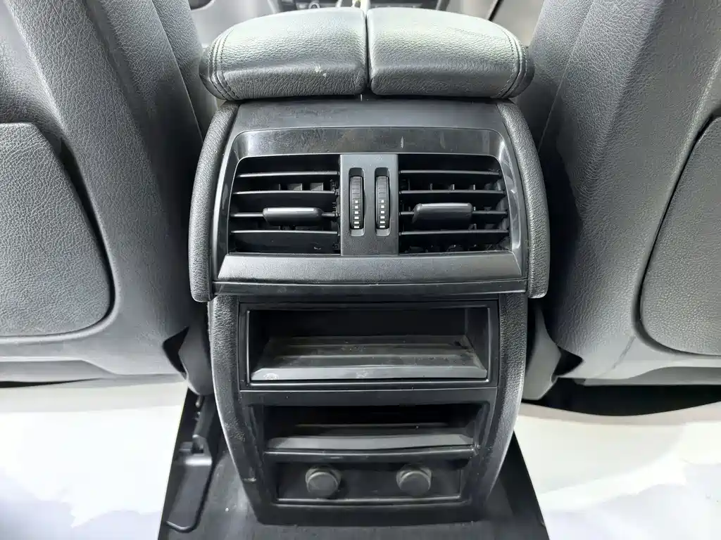 BMW X5 2018 — фото 14