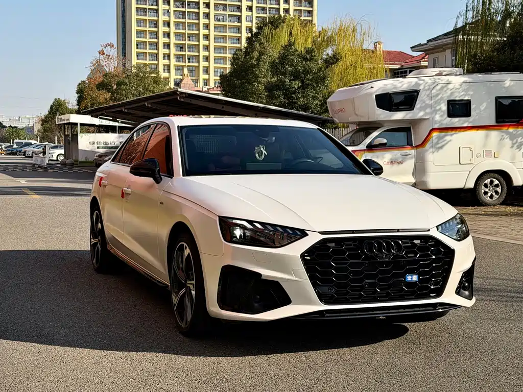 Audi A4L 2024