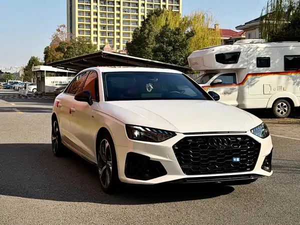 Audi A4L 2024