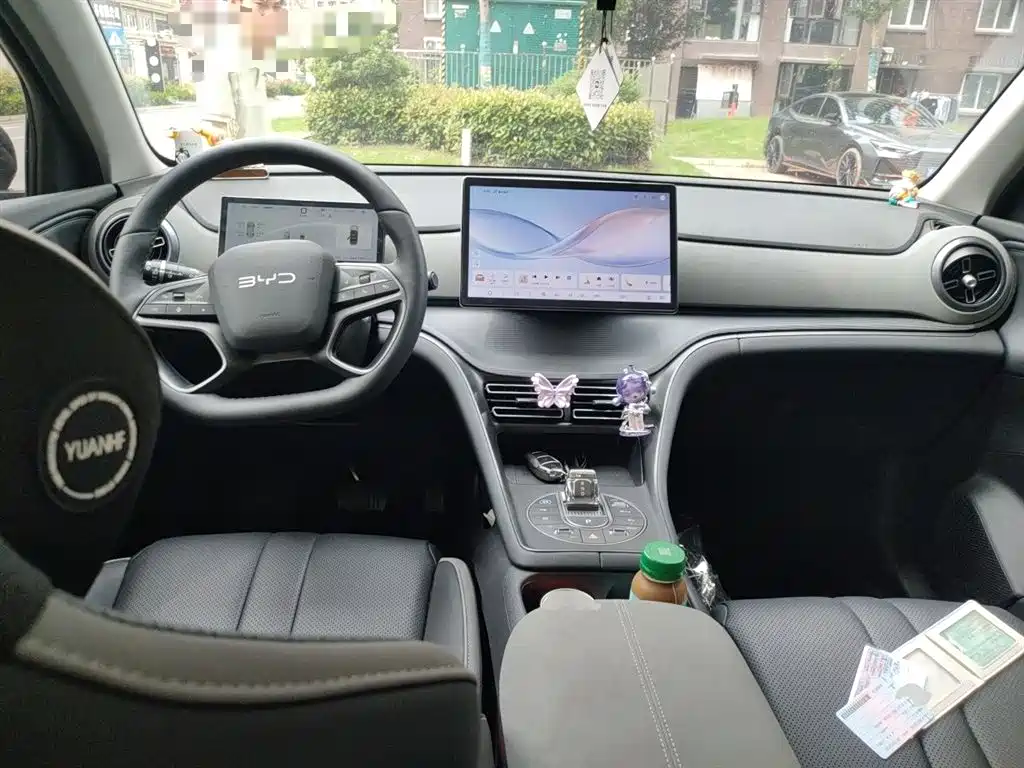 BYD Seal 05 DM-i 2025 — фото 13