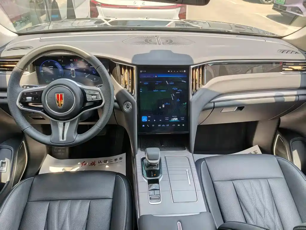 Hongqi HS7 PHEV 2026