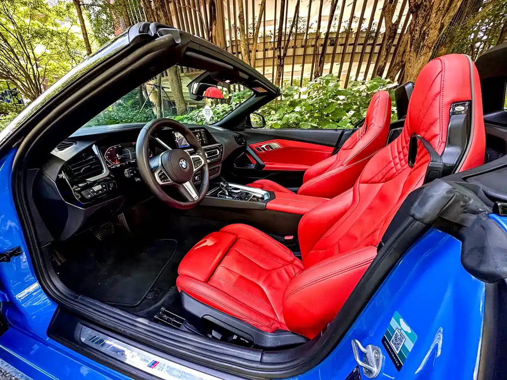 BMW Z4 2020 — фото 9