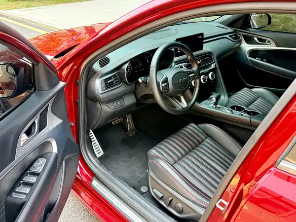 Genesis G70 2023