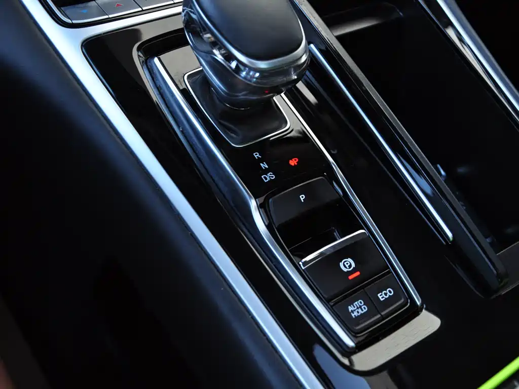 GAC Motor Trumpchi M8 2022 — фото 16