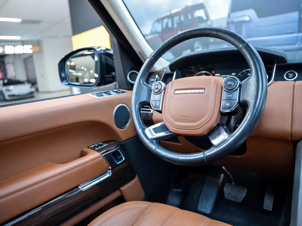 Land Rover Range Rover 2016 — фото 18