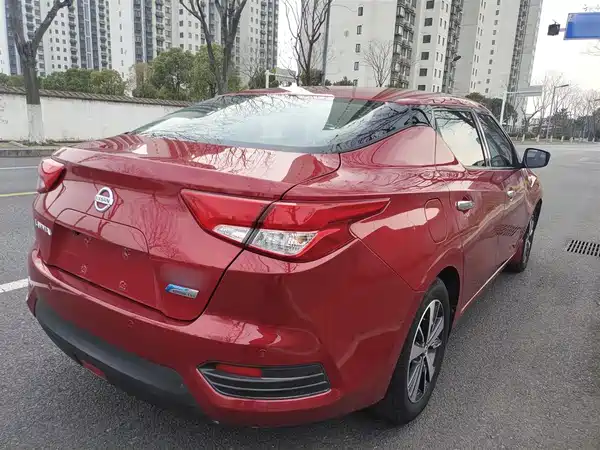 Nissan Bluebird 2019