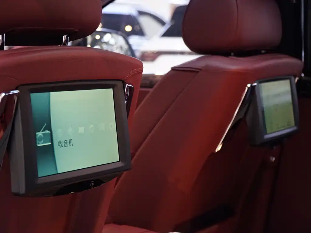 Rolls-Royce Ghost 2014 — фото 13