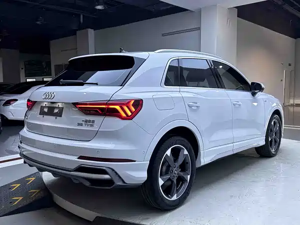 Audi Q3 2023