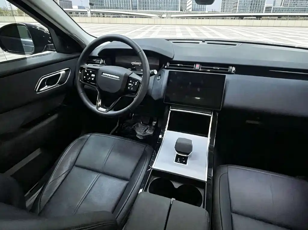 Land Rover Range Rover Velar 2023 — фото 5