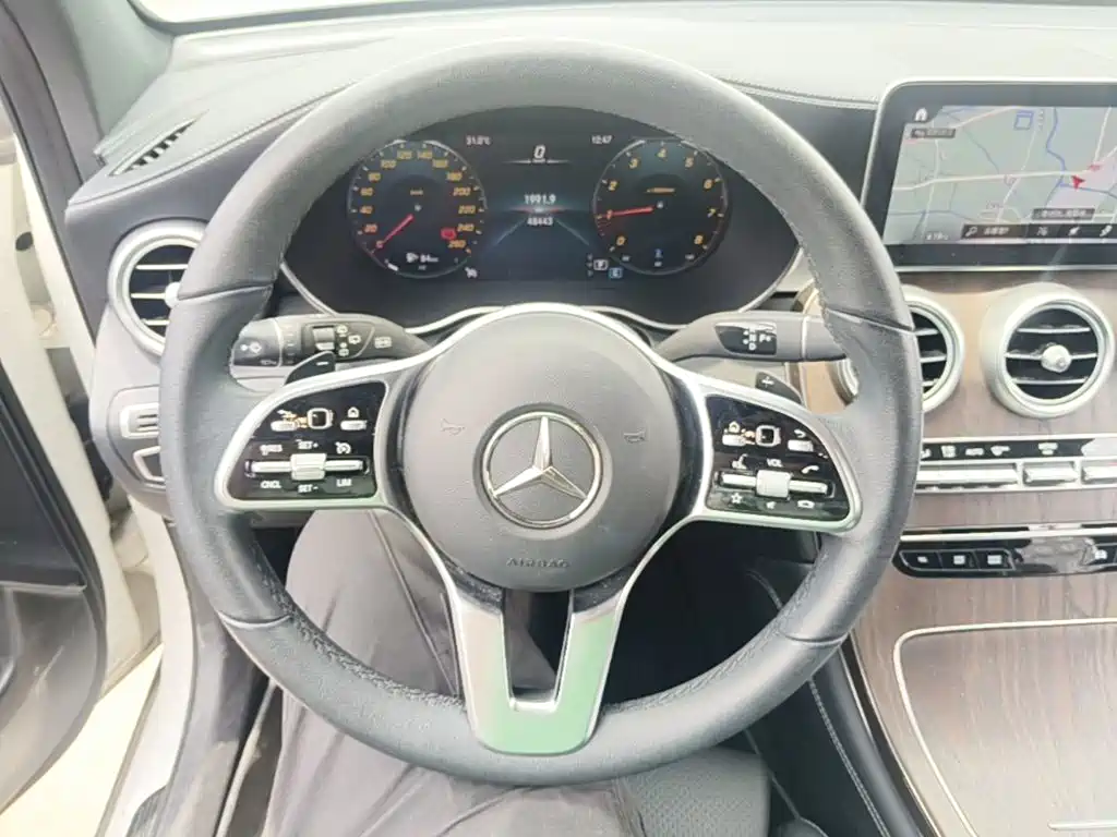 Mercedes-Benz GLC 2022 — фото 11