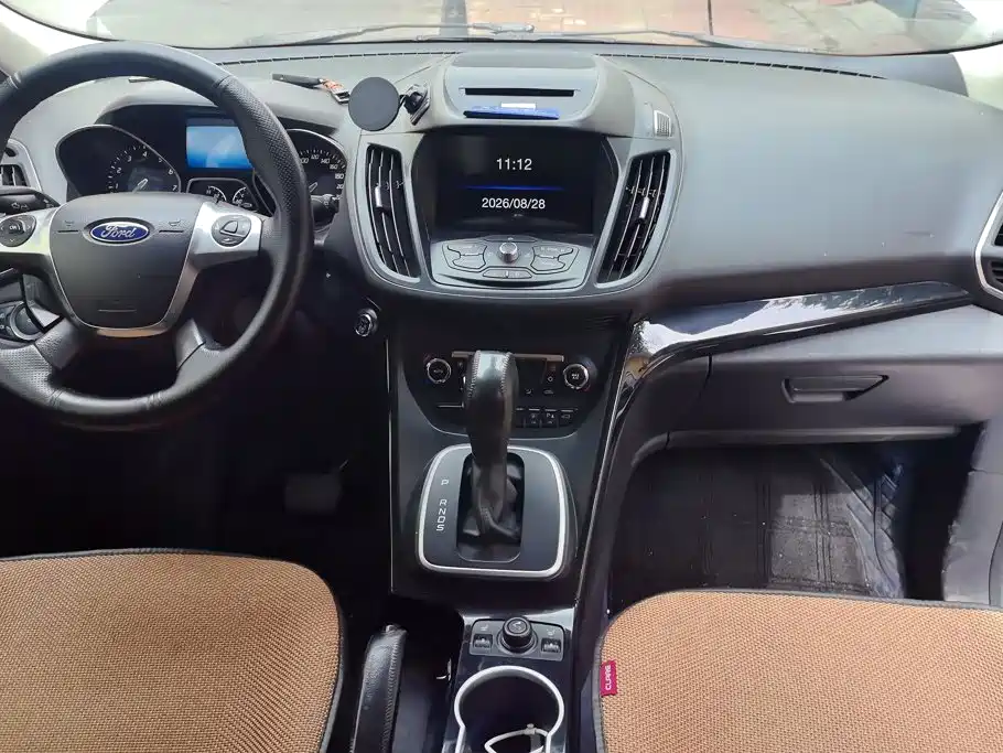 Ford Kuga 2014 — фото 12