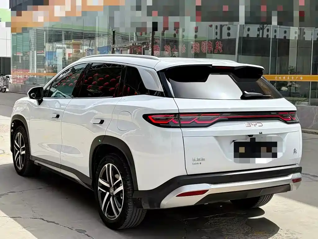 BYD Song L DM-i 2024 — фото 5