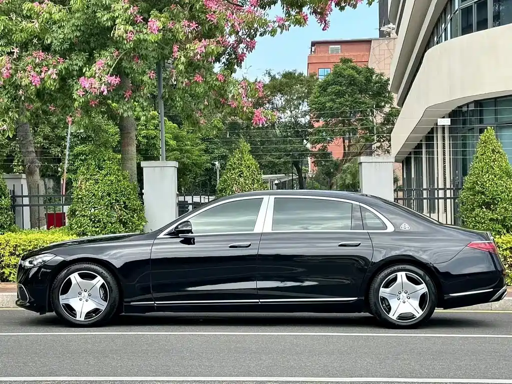 Mercedes-Benz S-Class 2023 — фото 3