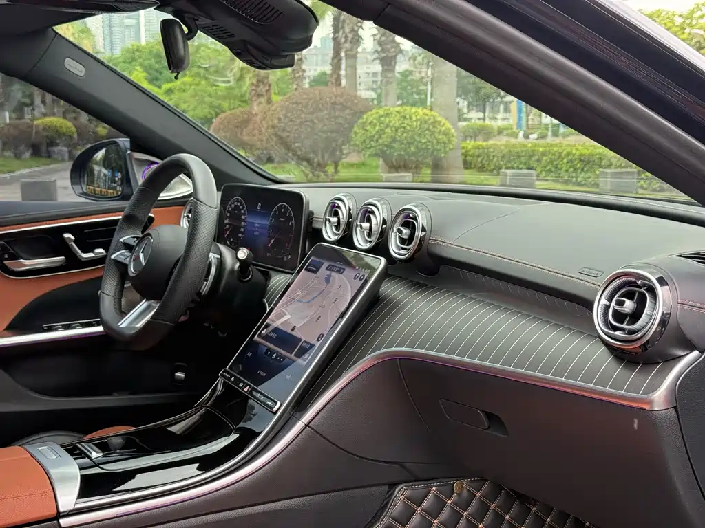 Mercedes-Benz C-Class 2022 — фото 11