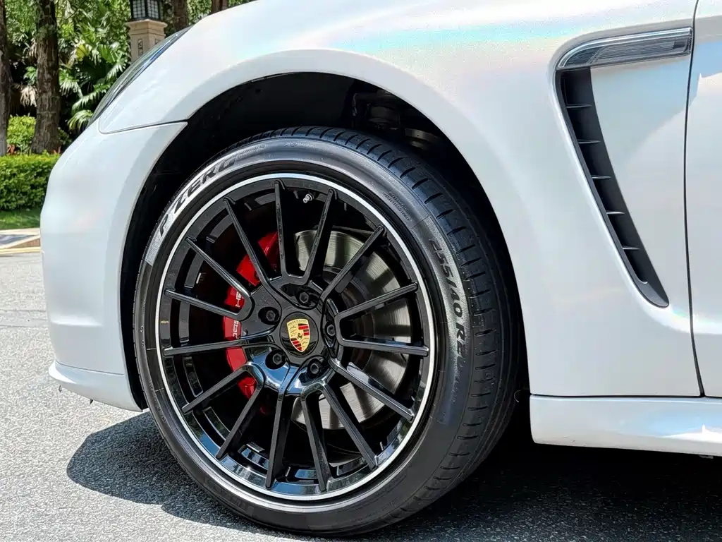Porsche Panamera 2015