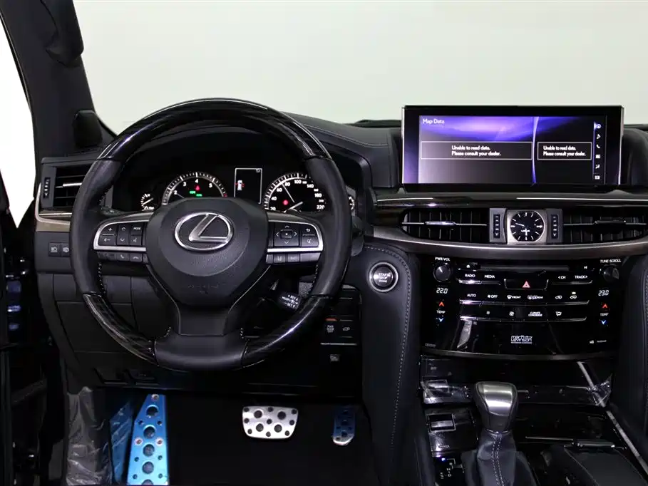 Lexus LX 2020 — фото 12