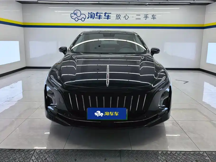 Hongqi E-QM5 2025 — фото 2