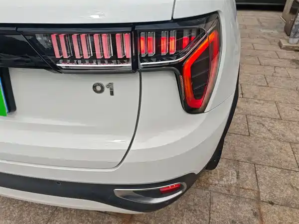 Lynk & Co 01 2018