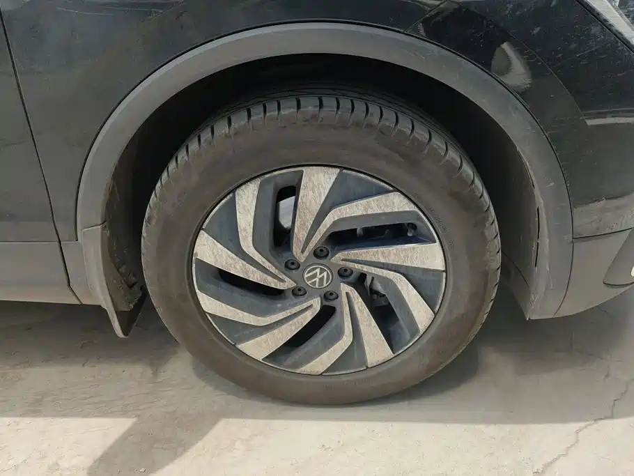 Volkswagen Tiguan L 2025
