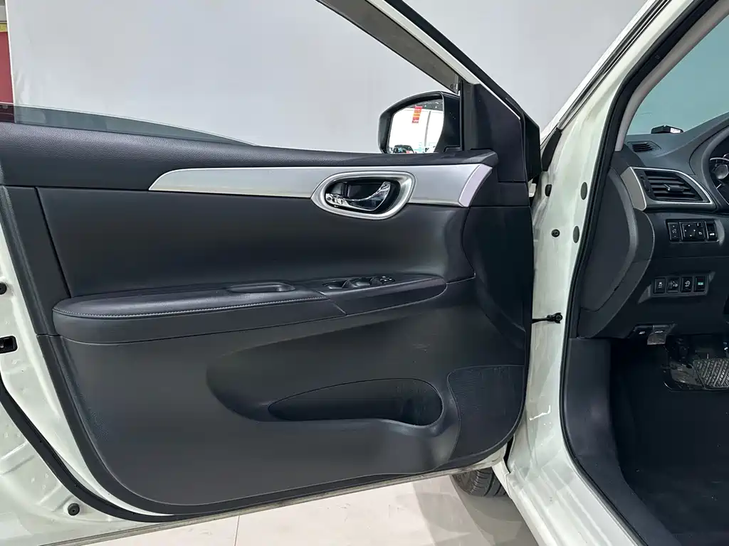 Nissan Sylphy 2024 — фото 15