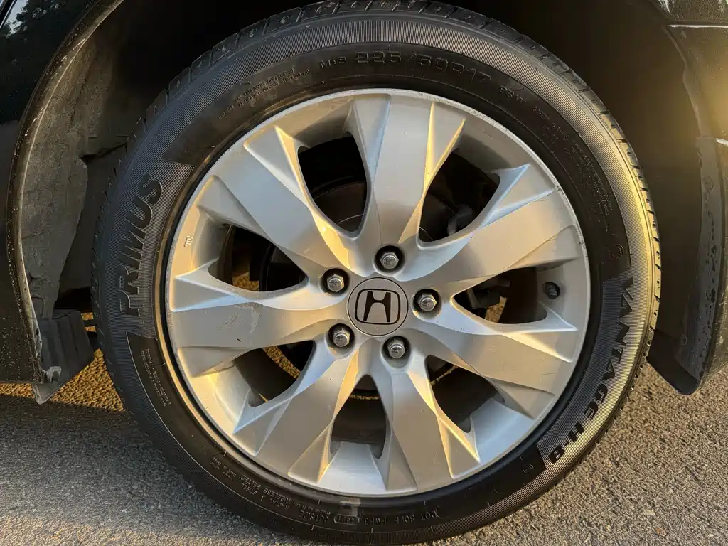 Honda Accord 2013 — фото 16