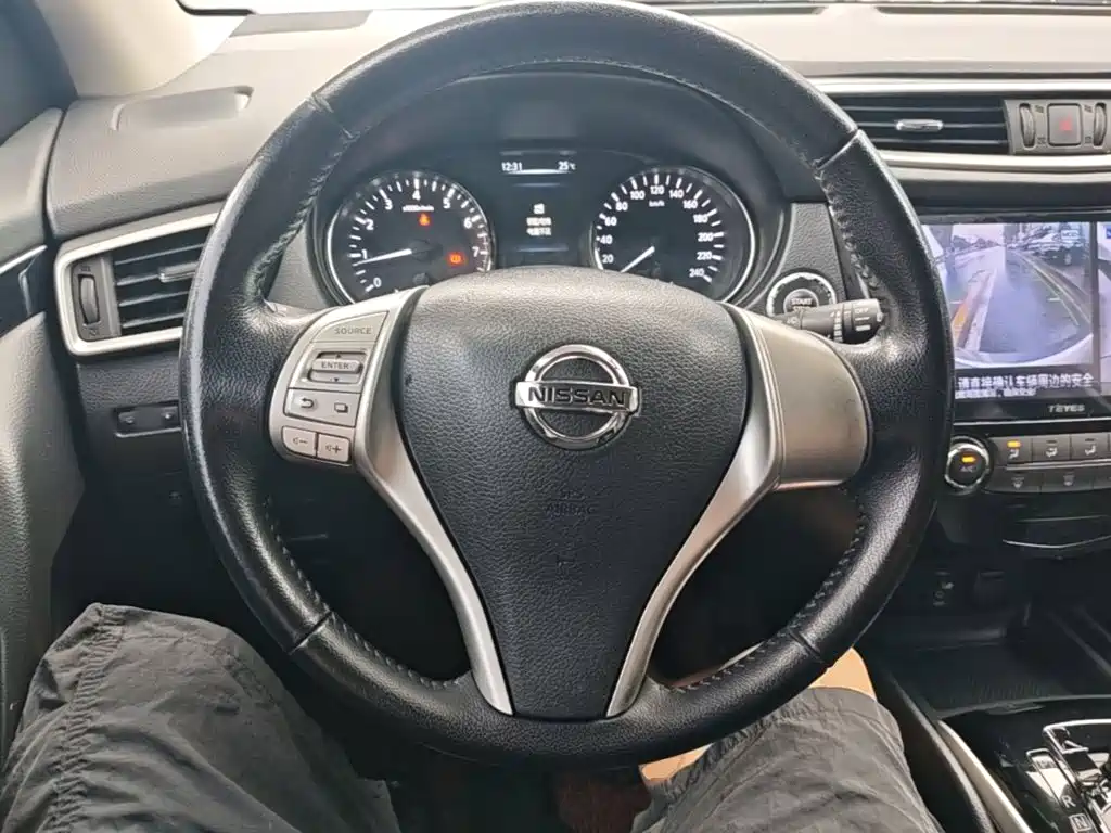 Nissan Qashqai 2015 — фото 11