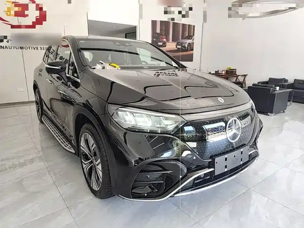 Mercedes-Benz EQE SUV 2024